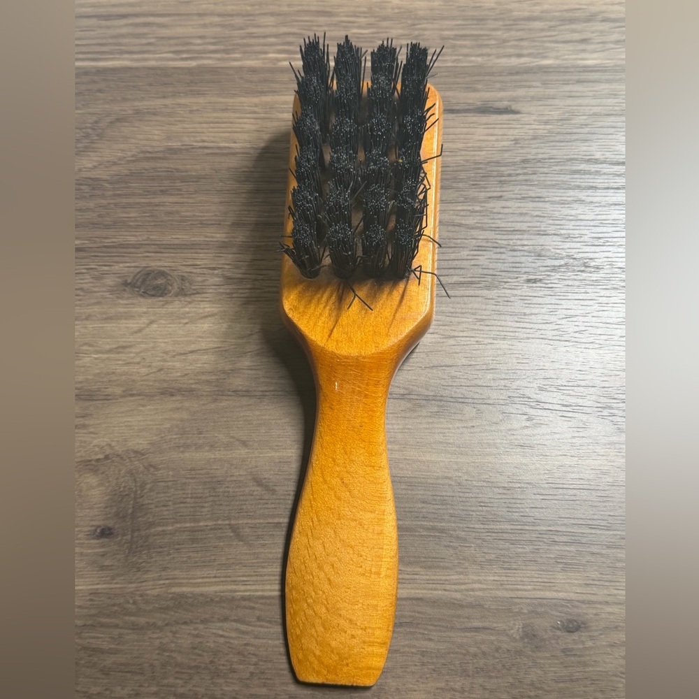 Vintage SAMMY Solid Varnished Wood Handle Golf Shoe Brush Rare Great Condition